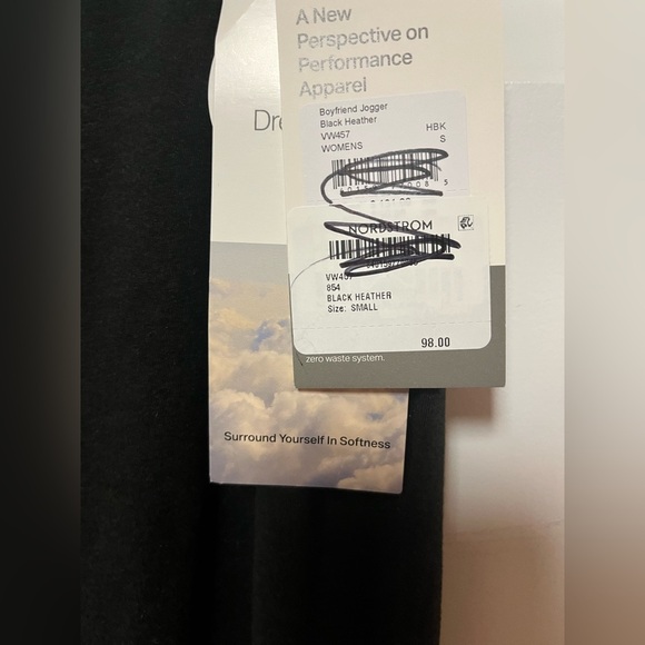 NWT Vuori Boyfriend Jogger in Black Heather Size Small - Picture 8 of 8